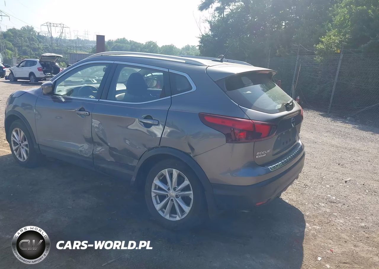 2018 Nissan Rogue Sport Sv VIN:JN1BJ1CR3JW253918 - 3