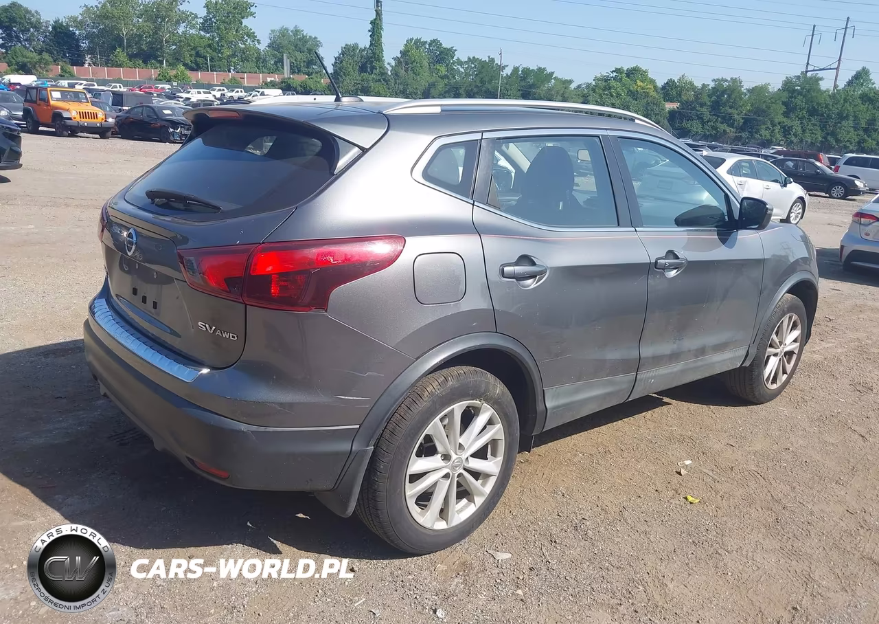 2018 Nissan Rogue Sport Sv VIN:JN1BJ1CR3JW253918 - 4