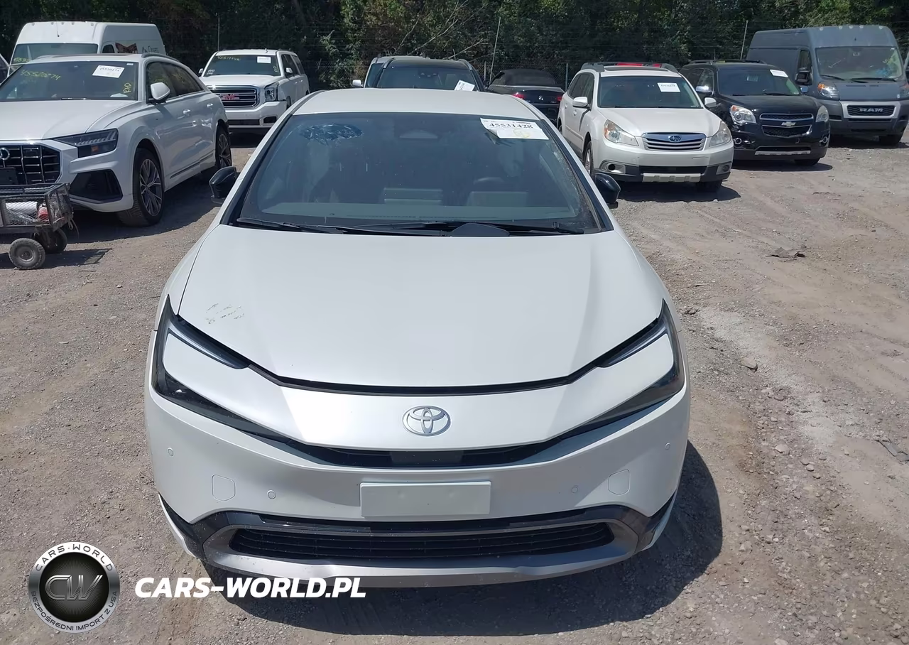 2026 Toyota Prius Xle Awd-E VIN:JTDADABU2T3034491 - 12
