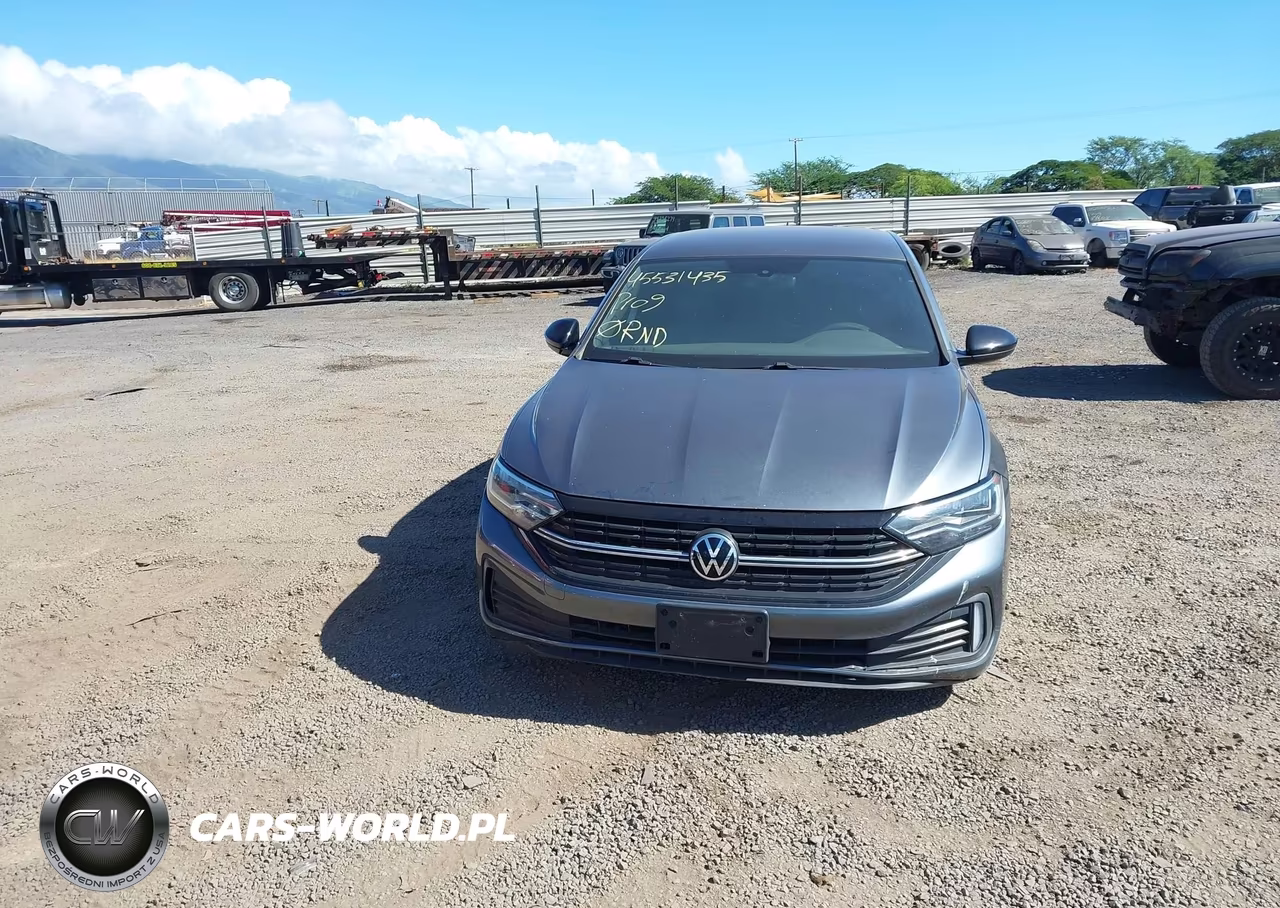 2023 Volkswagen Jetta 1.5T Sport VIN:3VWBM7BU0PM029704 - 6