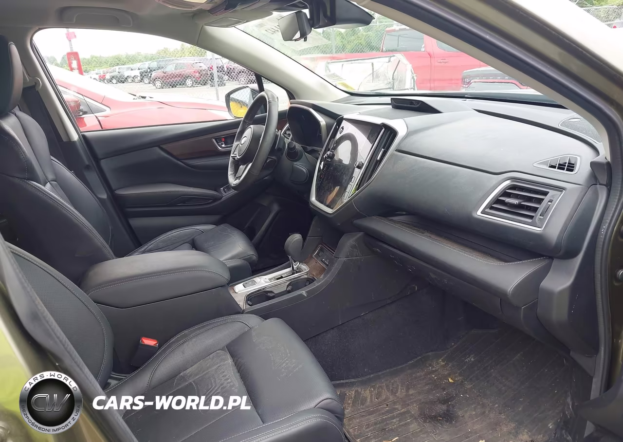 2025 Subaru Ascent Touring 7-Passenger VIN:4S4WMAUD7S3403892 - 5