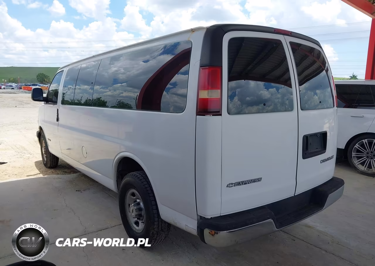 2003 Chevrolet Express Passenger VIN:1GAHG39U831164383 - 3