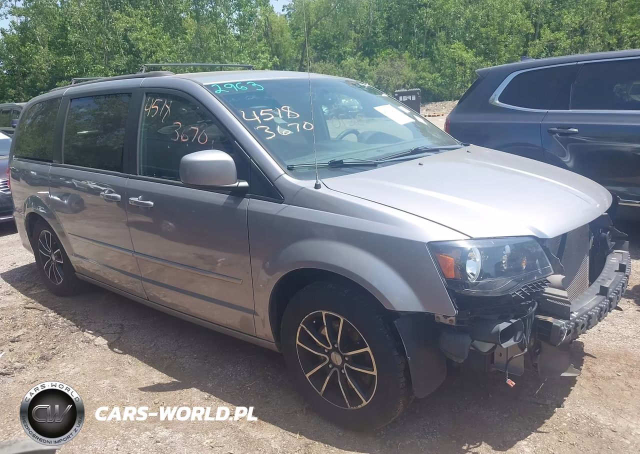 2015 Dodge Grand Caravan R-T VIN:2C4RDGEG2FR683859 - 14