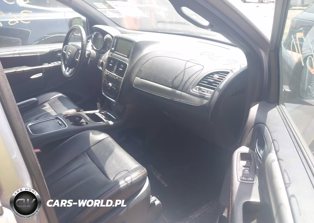 2015 Dodge Grand Caravan R-T VIN:2C4RDGEG2FR683859 - 5