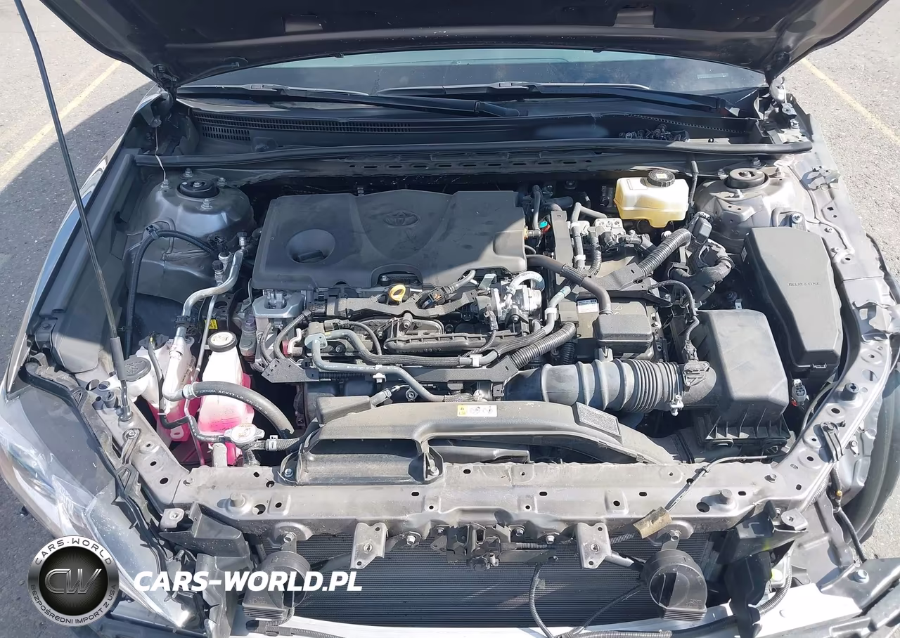 2021 Toyota Camry Le Hybrid VIN:4T1H31AK6MU562883 - 10