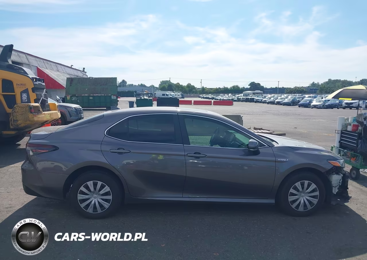 2021 Toyota Camry Le Hybrid VIN:4T1H31AK6MU562883 - 14