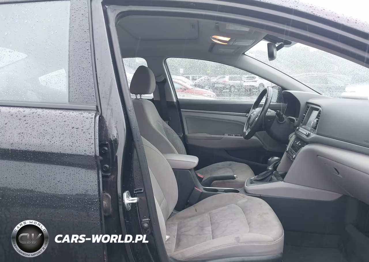 2018 Hyundai Elantra Value Edition VIN:5NPD84LF3JH287677 - 5