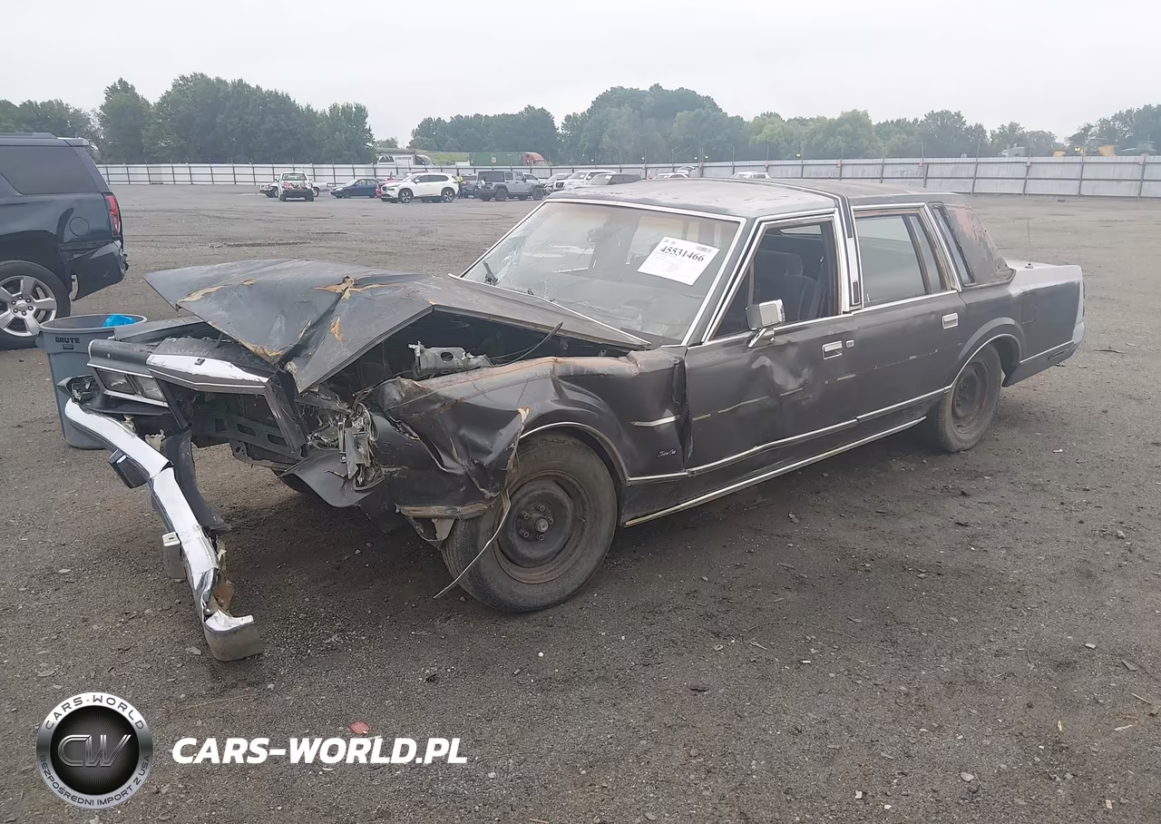 1985 Lincoln Town Car VIN:1LNBP96FXFY694688 - 2