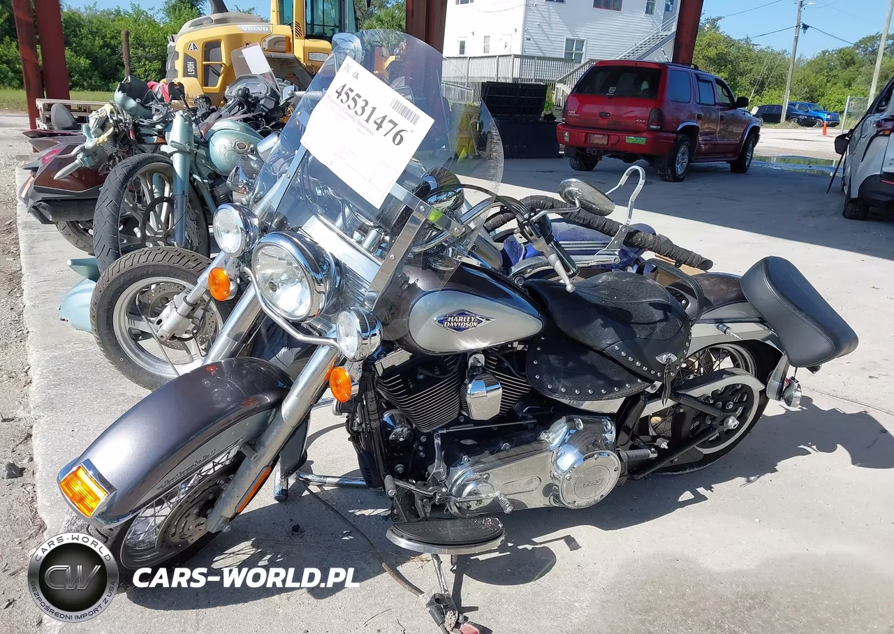 2014 Harley-Davidson Flstc Heritage Softail Classic VIN:1HD1BWV13EB048198 - 2