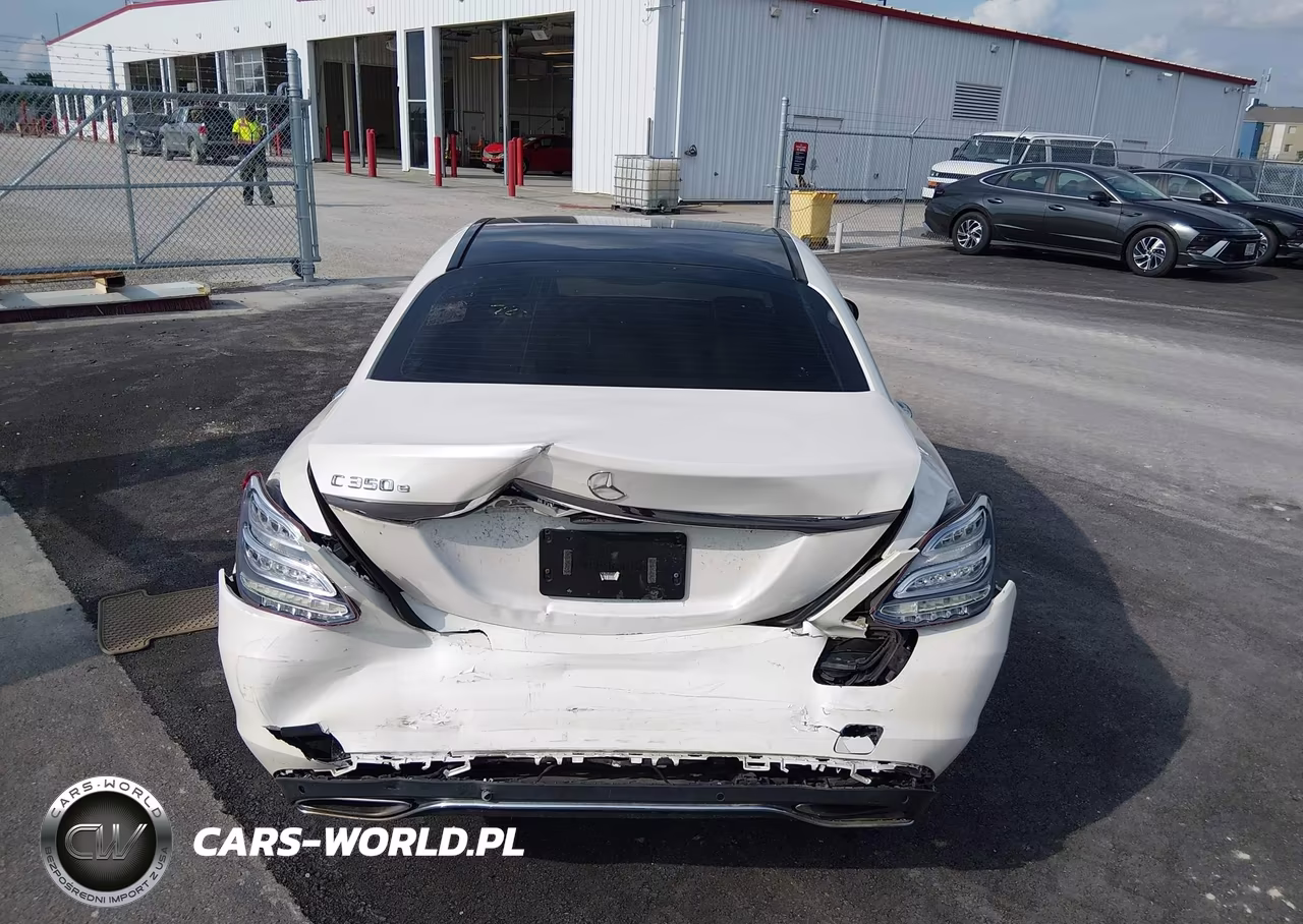 2016 Mercedes-Benz C 350E Luxury VIN:55SWF4HB6GU064124 - 16