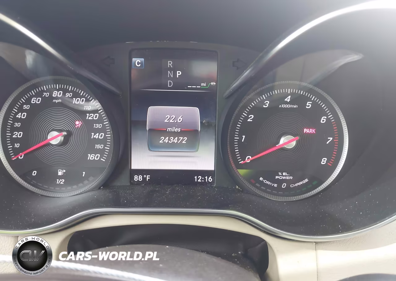 2016 Mercedes-Benz C 350E Luxury VIN:55SWF4HB6GU064124 - 7