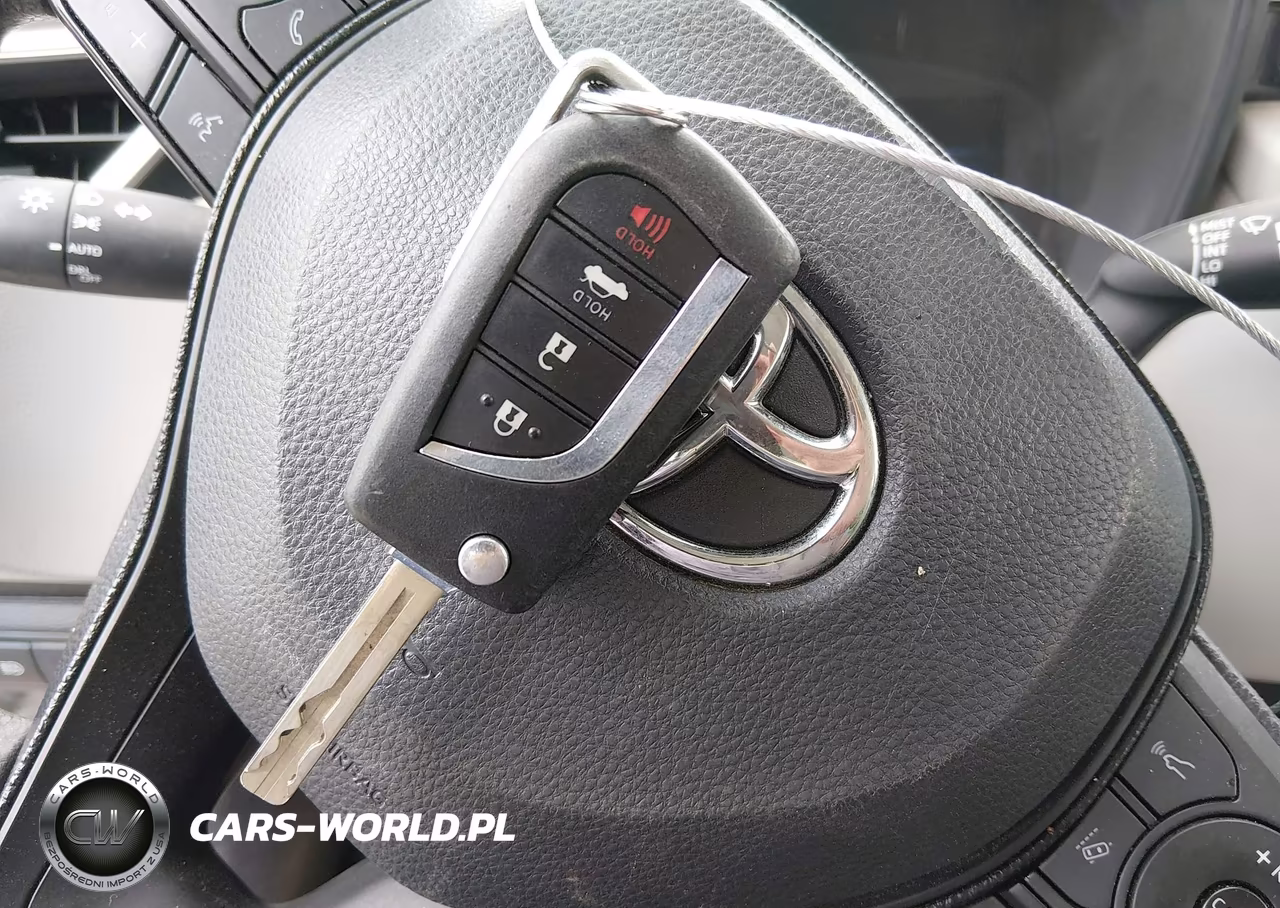 2021 Toyota Corolla Le VIN:JTDEPMAE9MJ129793 - 11