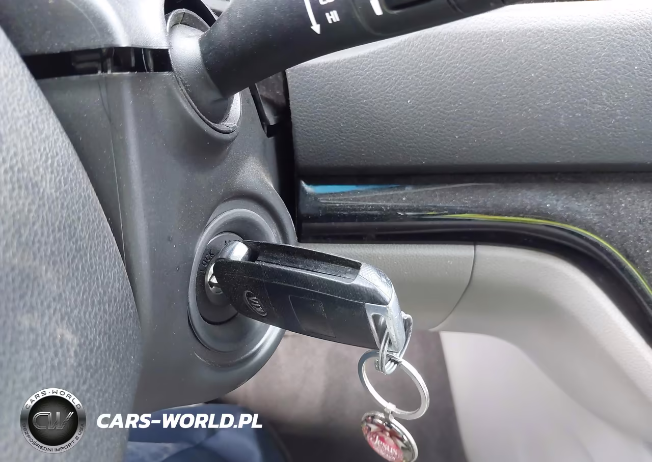 2015 Kia Sedona Lx VIN:KNDMB5C10F6069290 - 11