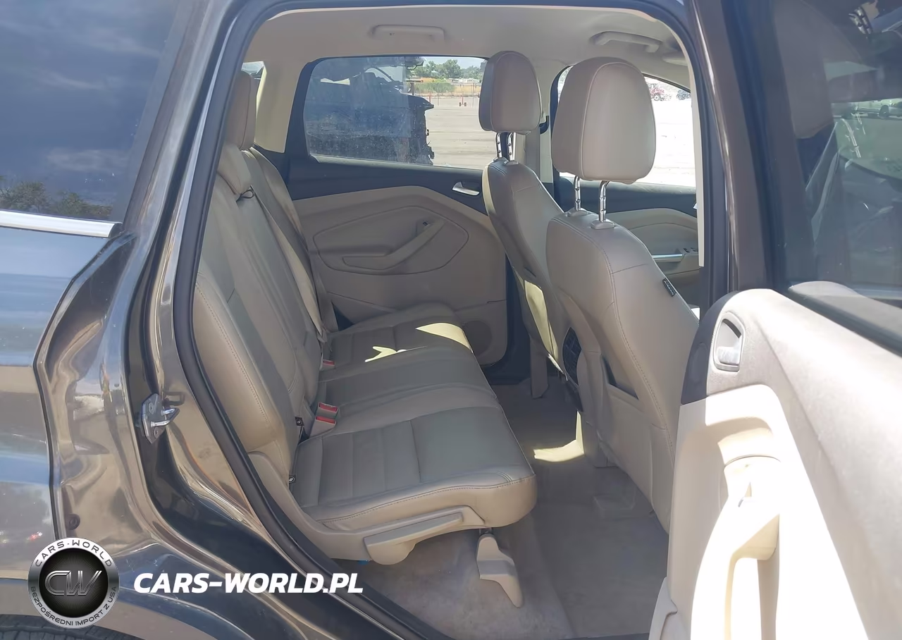 2015 Ford Escape Titanium VIN:1FMCU9J99FUC06594 - 8