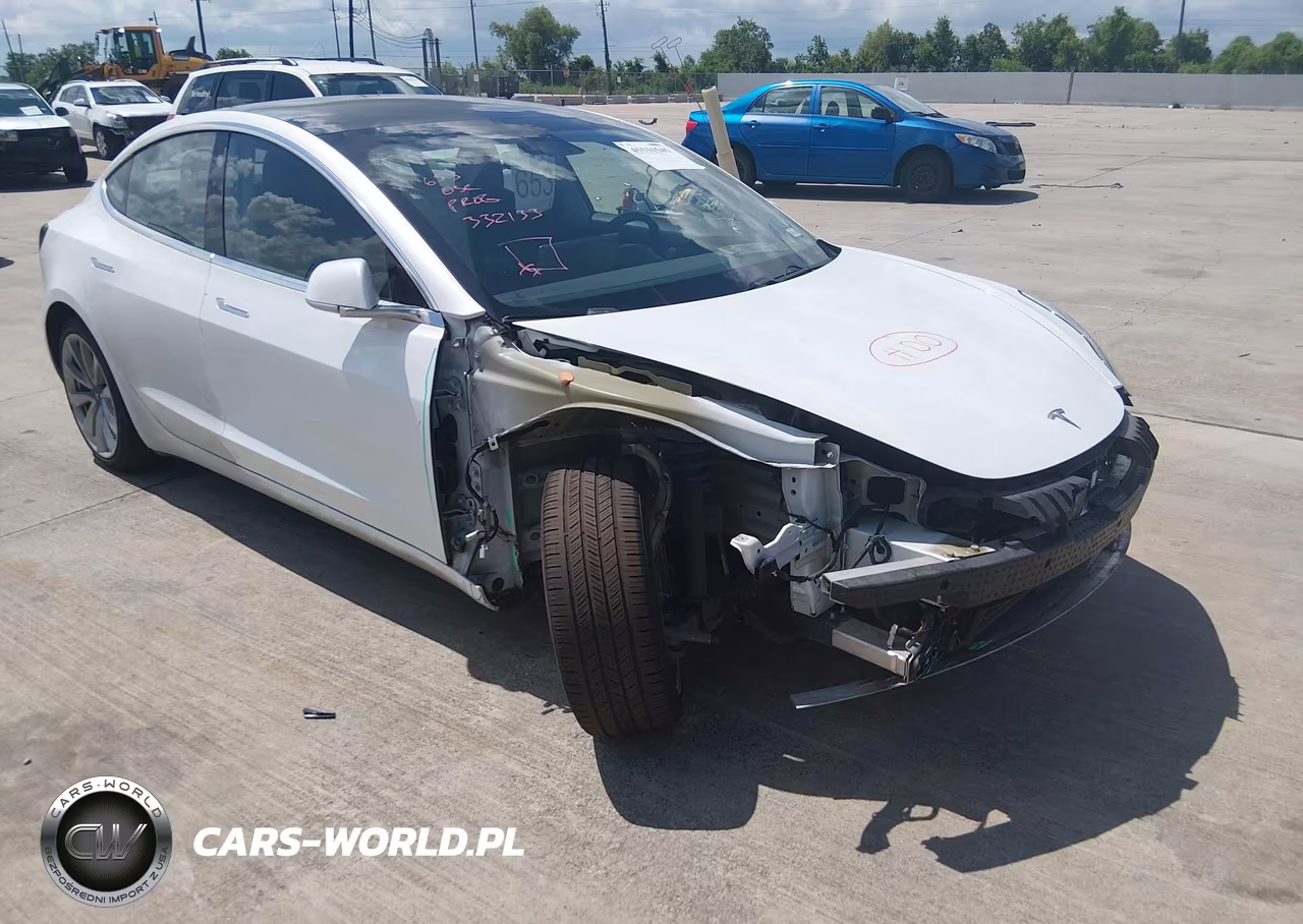2019 Tesla Model 3 VIN:5YJ3E1EA8KF332133 - 1