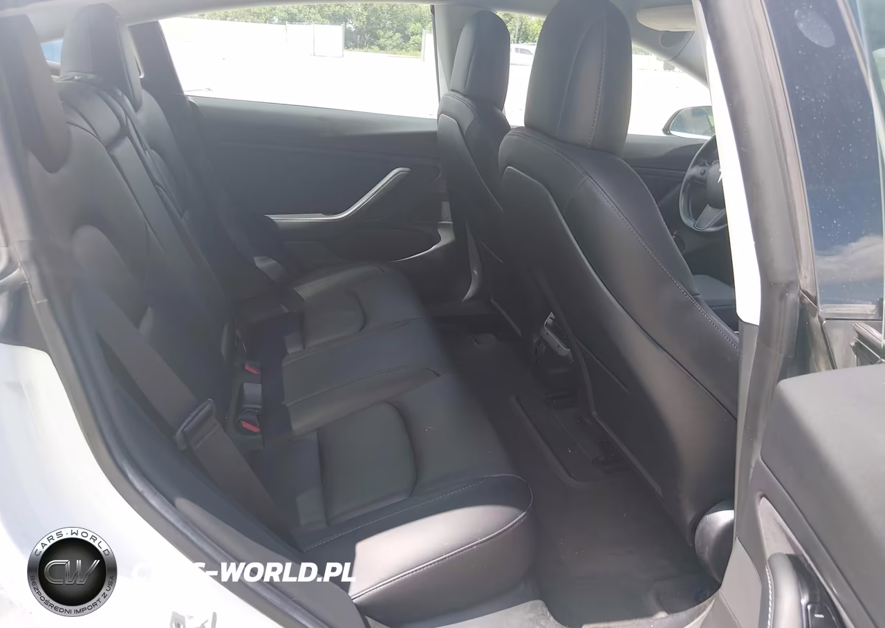 2019 Tesla Model 3 VIN:5YJ3E1EA8KF332133 - 8