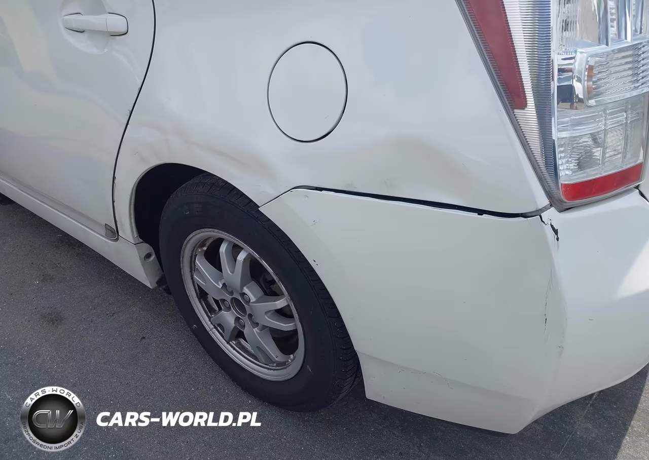 2011 Toyota Prius Three VIN:JTDKN3DU2B5373703 - 19