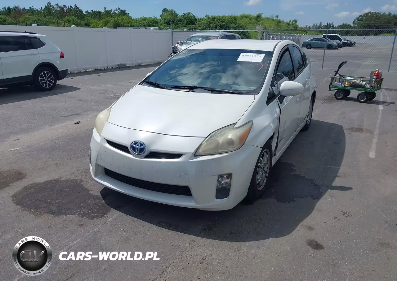 2011 Toyota Prius Three VIN:JTDKN3DU2B5373703 - 2