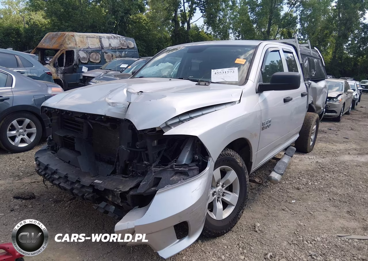 2018 Ram 1500 Express 4X4 6'4 Box VIN:1C6RR7FG7JS327602 - 6