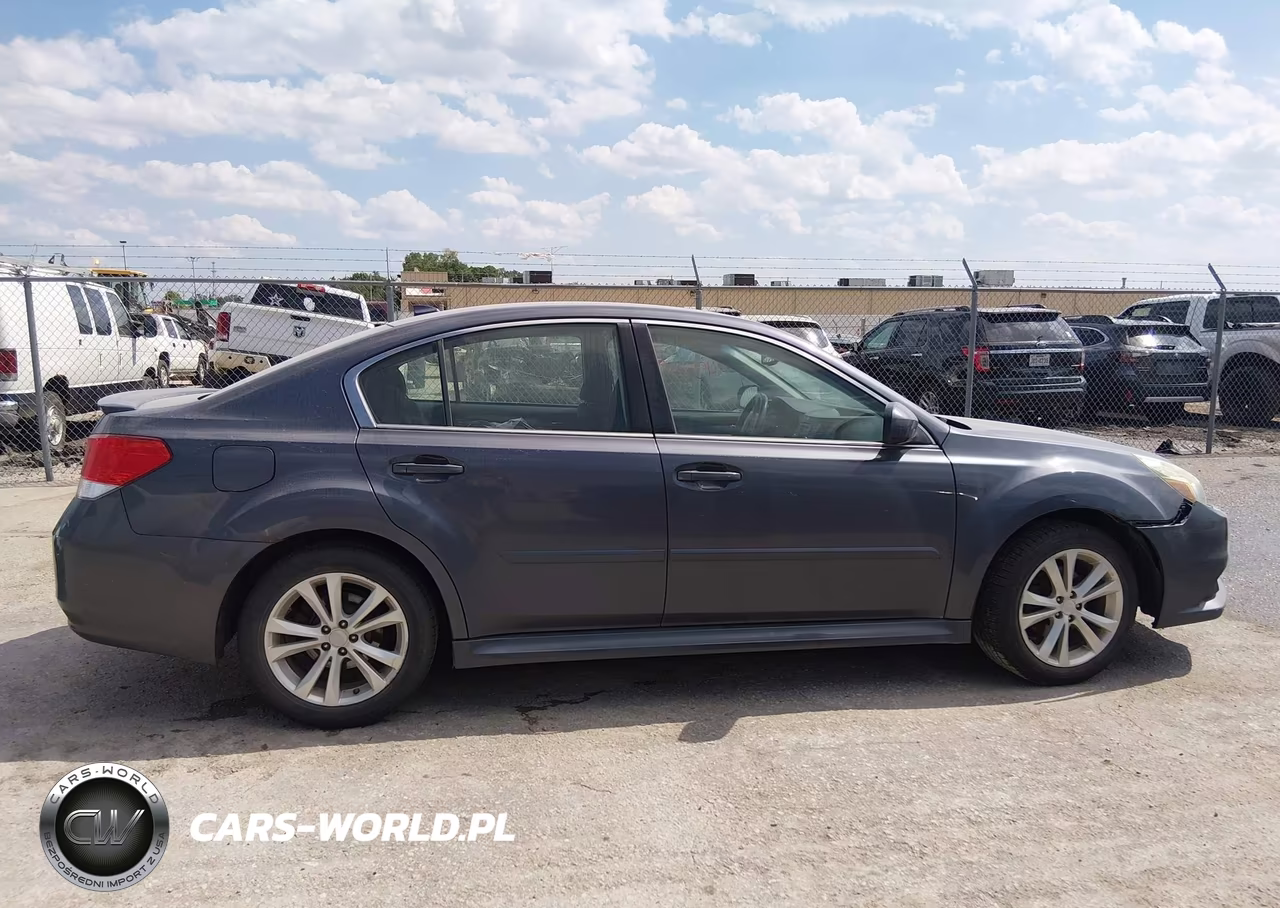 2014 Subaru Legacy 2.5I Premium VIN:4S3BMCC6XE3014038 - 14