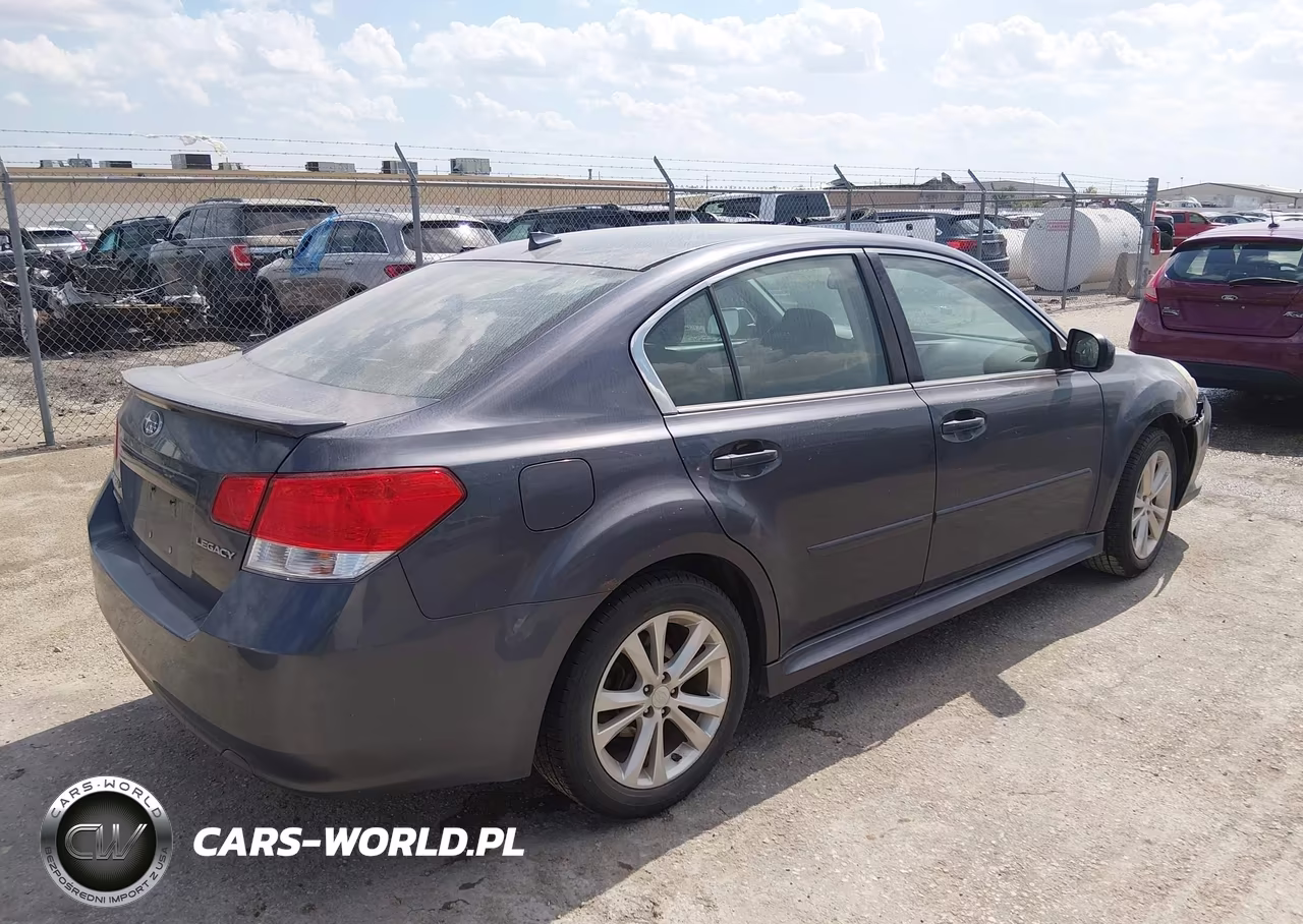 2014 Subaru Legacy 2.5I Premium VIN:4S3BMCC6XE3014038 - 4