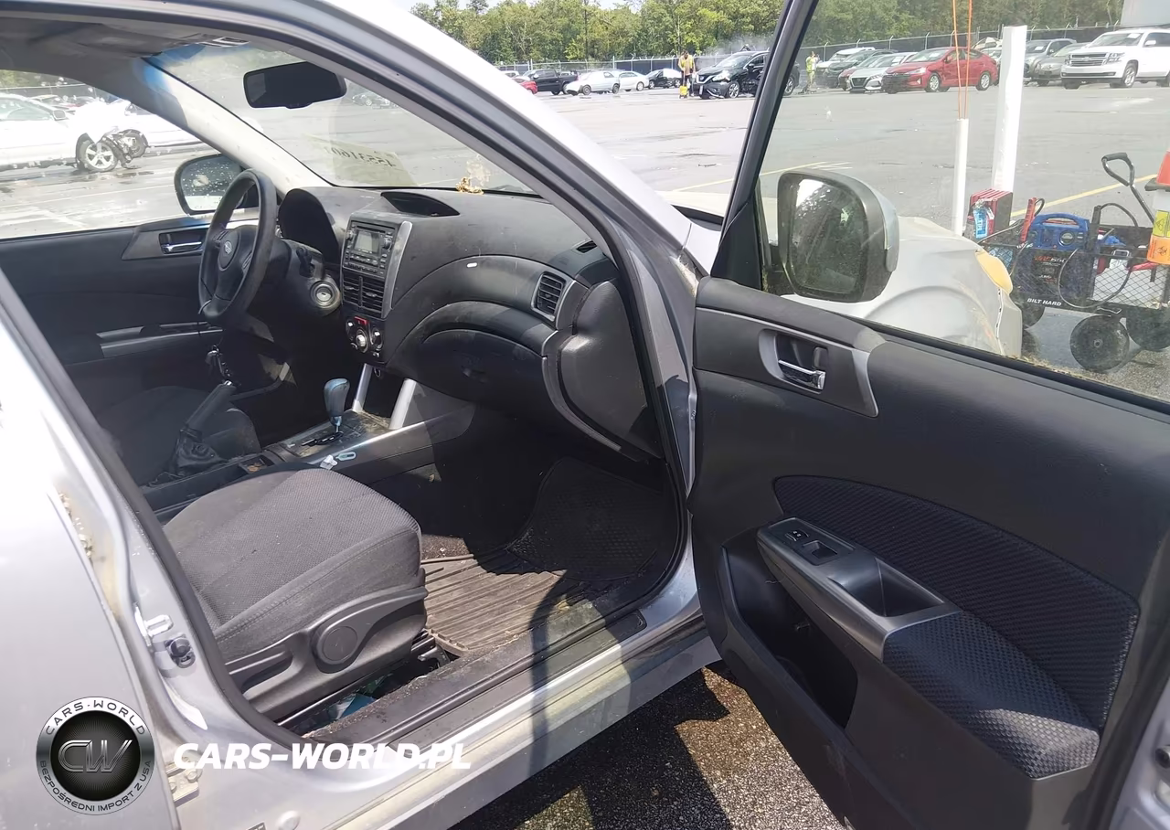 2012 Subaru Forester 2.5X Premium VIN:JF2SHADC3CH423061 - 5