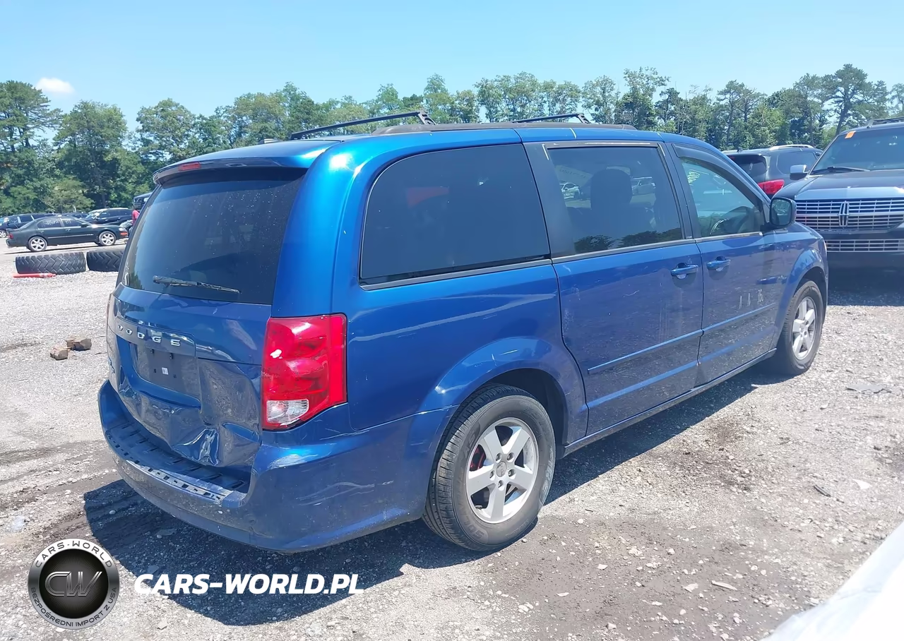 2011 Dodge Grand Caravan Mainstreet VIN:2D4RN3DG3BR715545 - 4