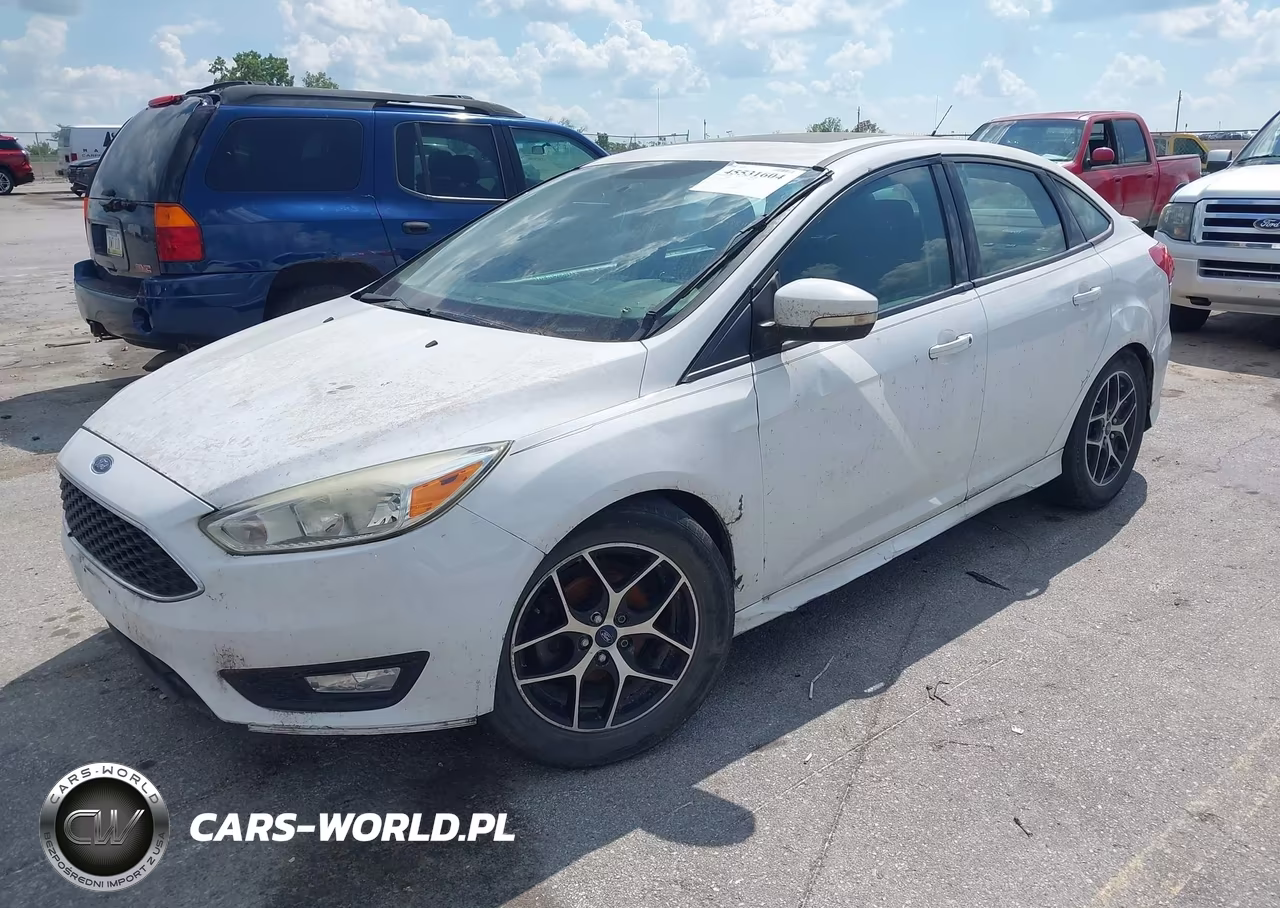 2016 Ford Focus Se VIN:1FADP3F22GL301374 - 2
