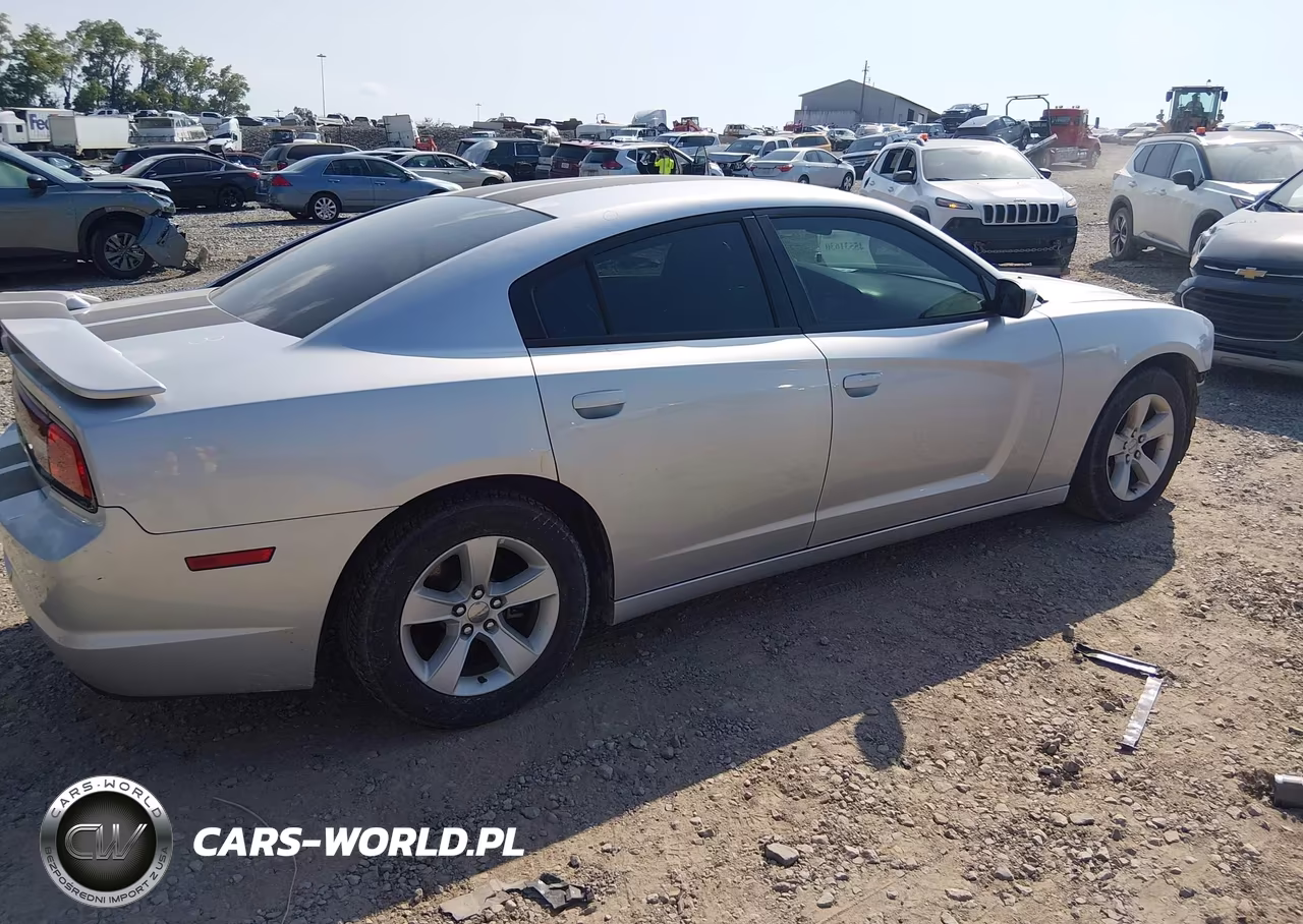 2012 Dodge Charger Se VIN:2C3CDXBG8CH111601 - 4