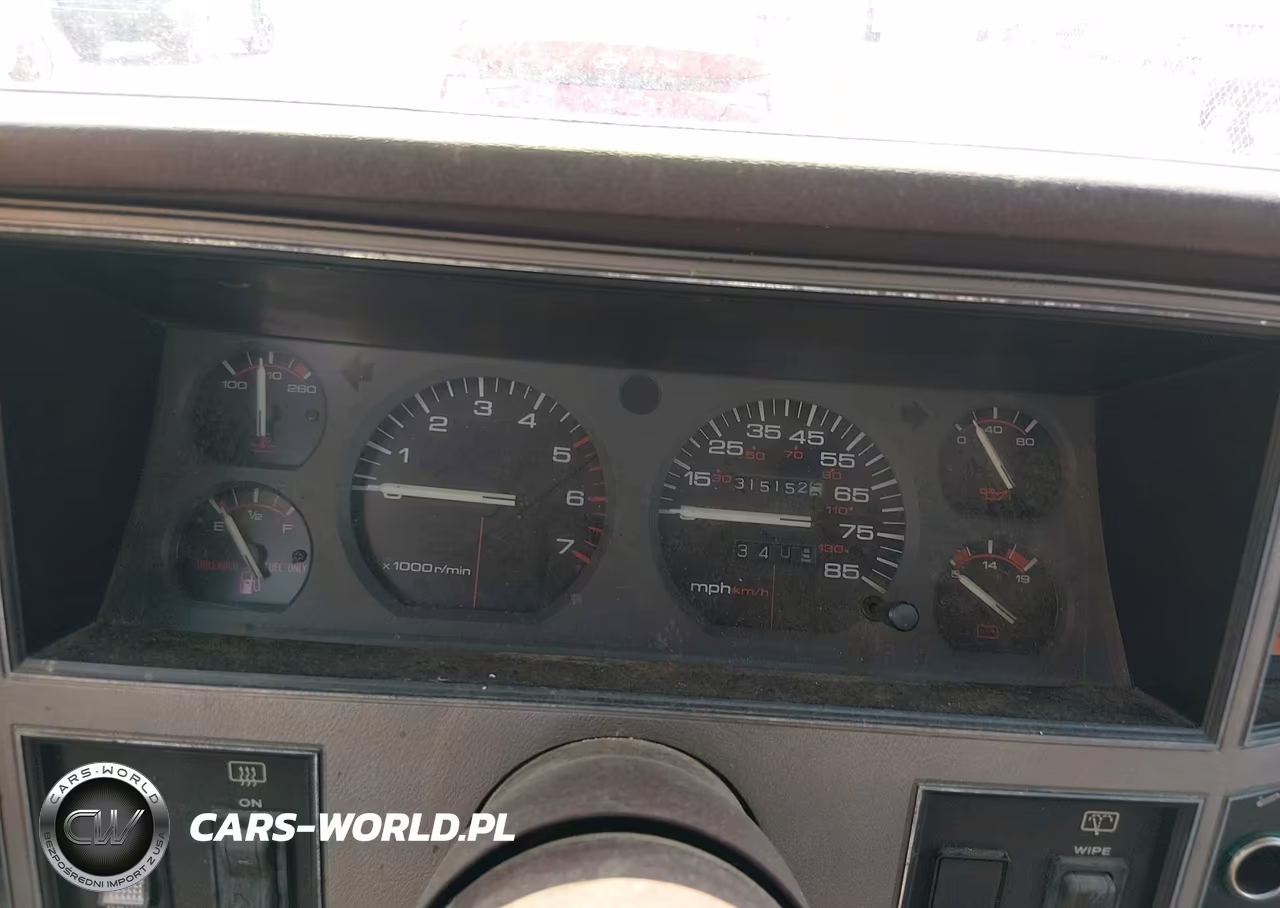 1988 Jeep Cherokee Laredo VIN:1JCML784XJT062755 - 7
