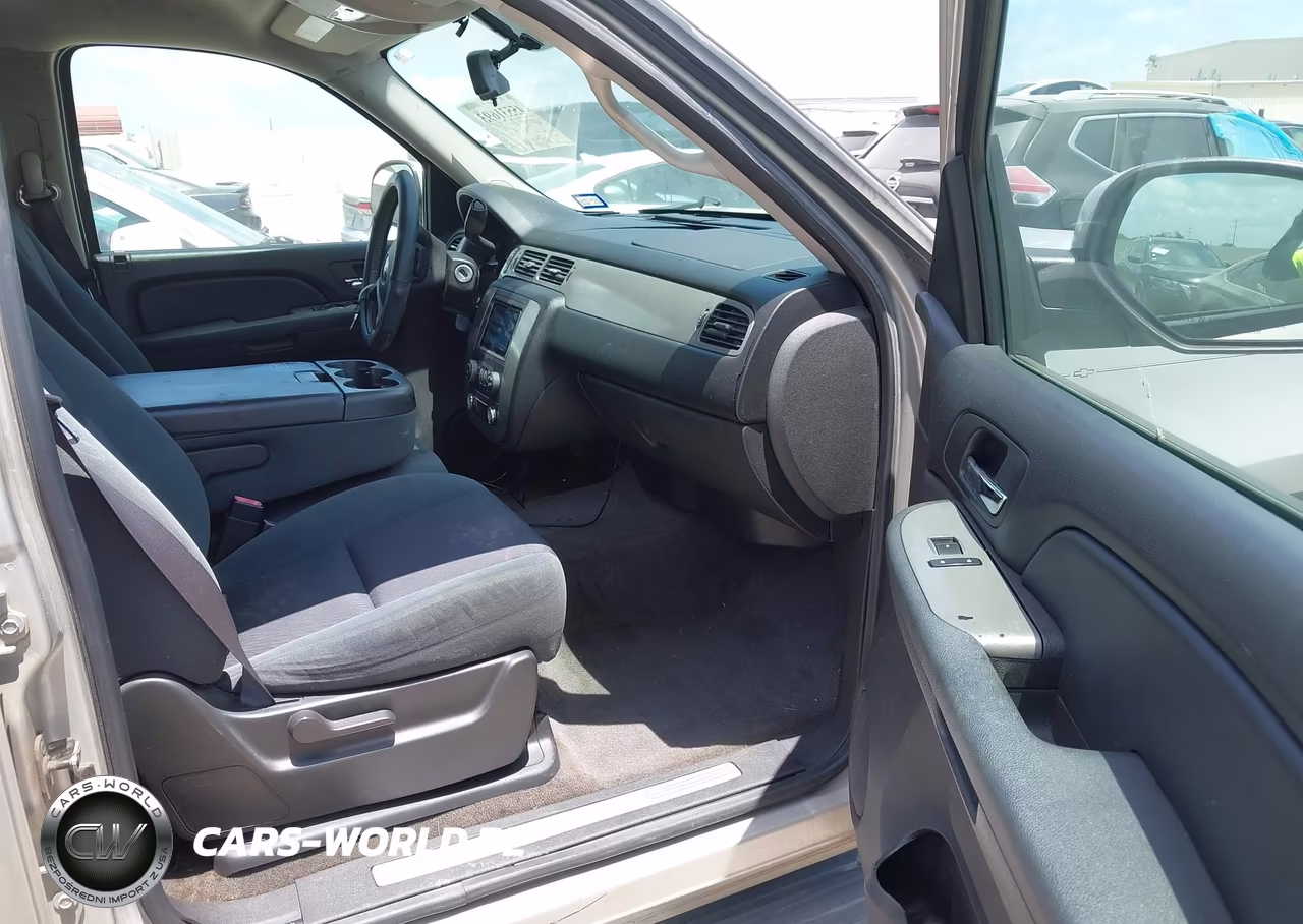2009 Chevrolet Tahoe Ls VIN:1GNFC13C69R139546 - 5