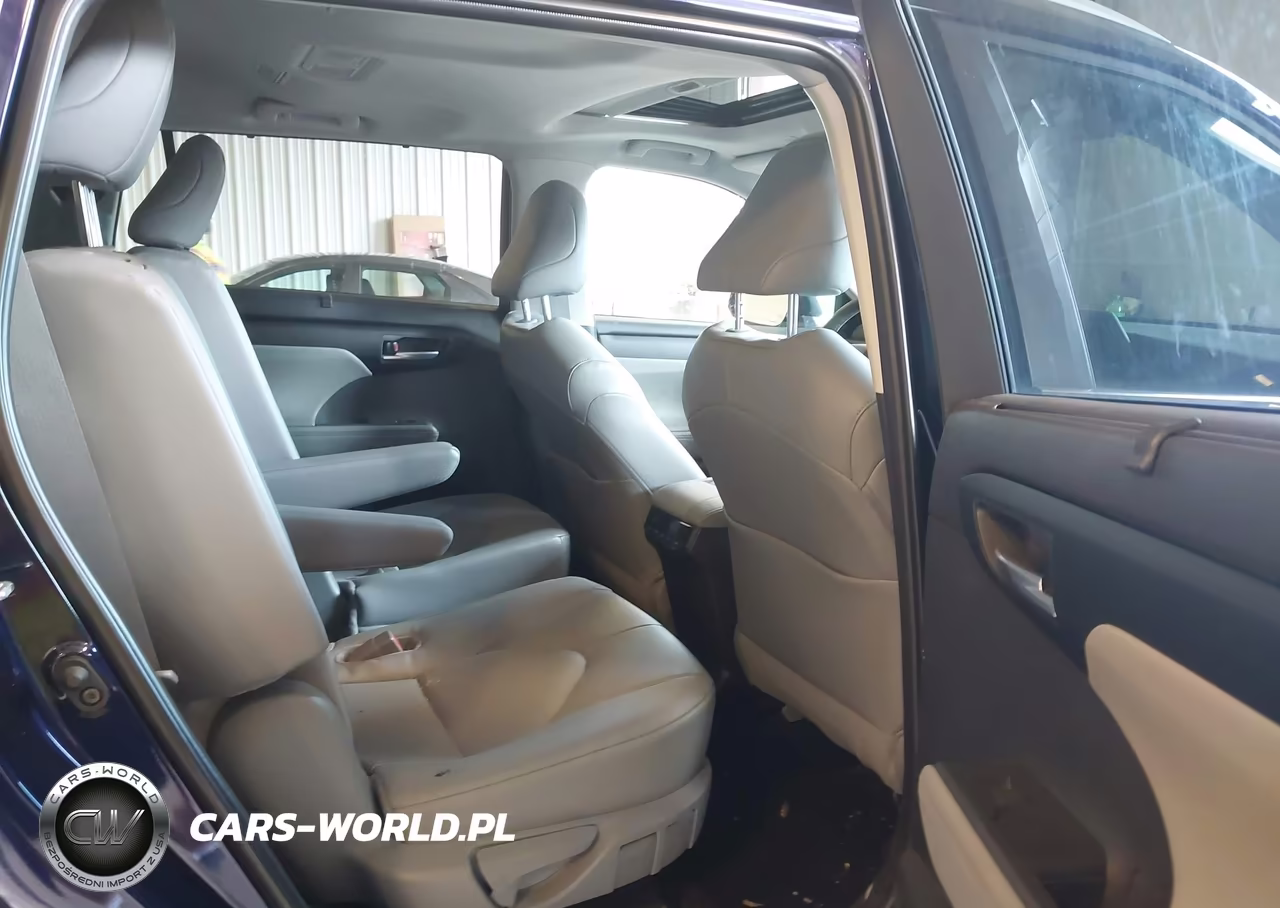 2026 Toyota Highlander Xle VIN:5TDKDRBH8TS602540 - 8