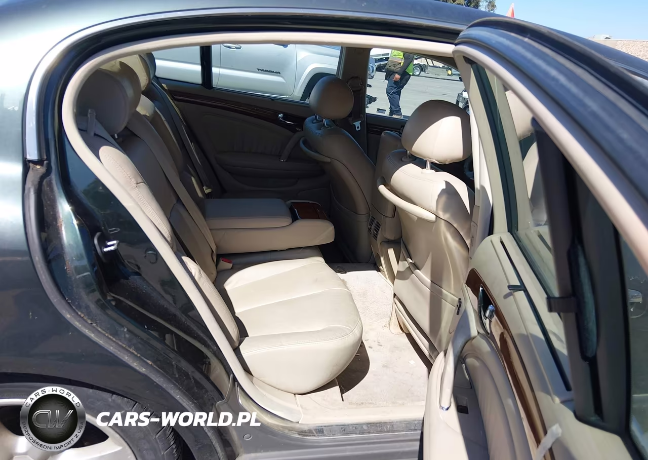 2002 Infiniti Q45 Luxury VIN:JNKBF01A72M007066 - 8