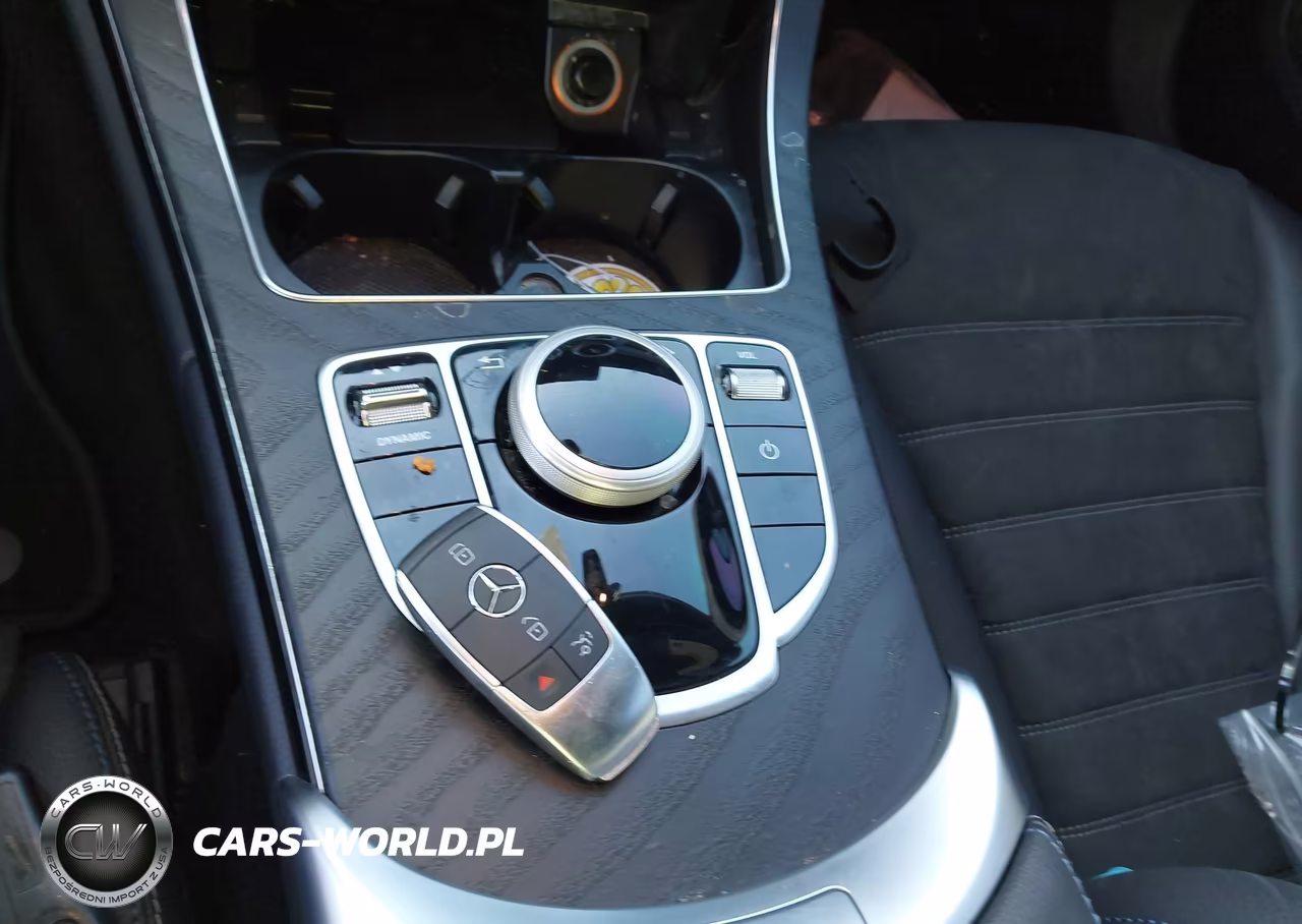 2021 Mercedes-Benz C 300 Sedan VIN:W1KWF8DB1MR618647 - 11