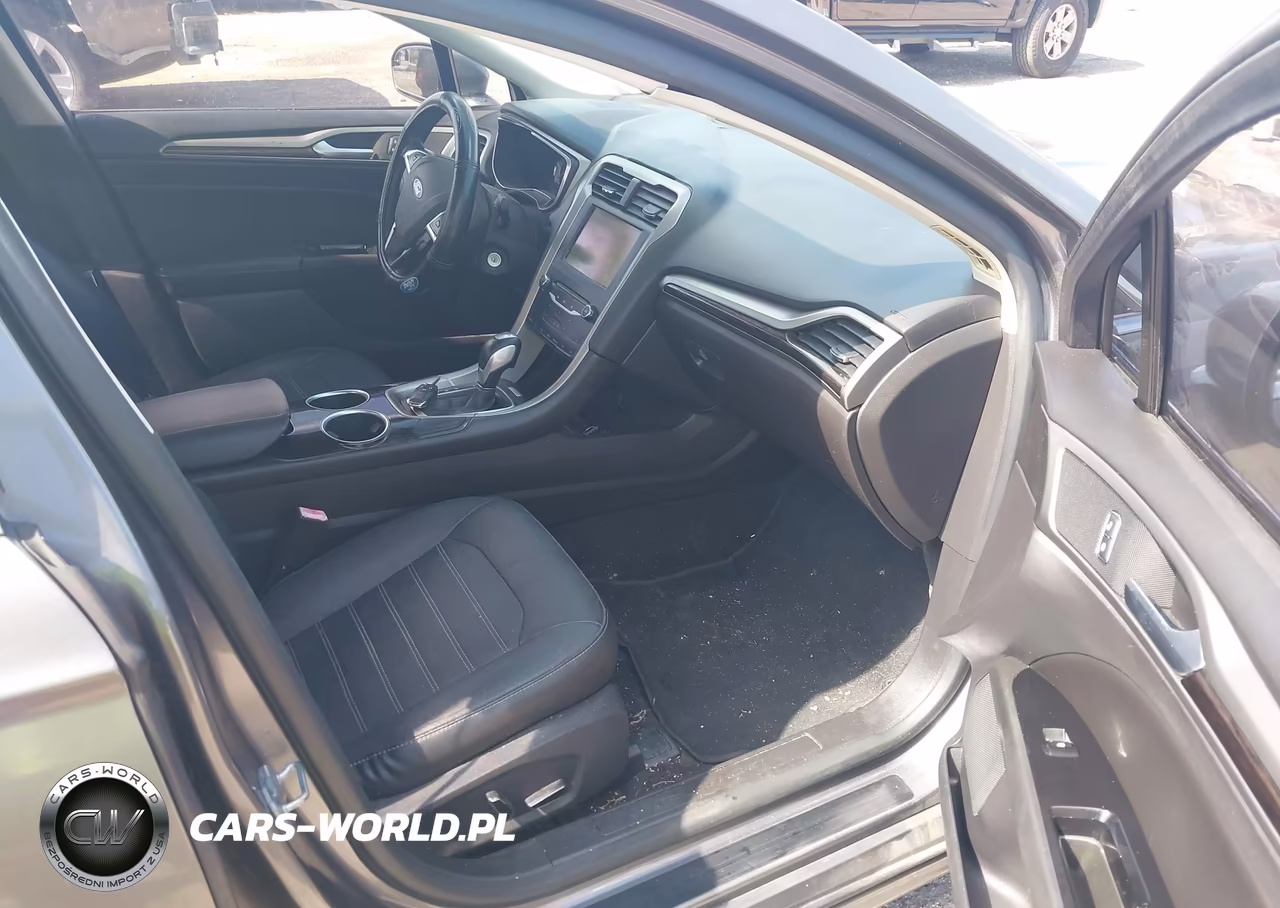 2014 Ford Fusion Se VIN:3FA6P0HD8ER132482 - 5