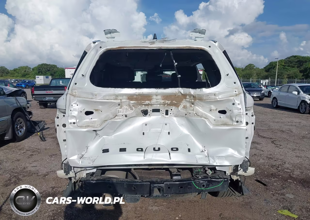 2024 Toyota Sequoia Limited VIN:7SVAAABA0RX032213 - 16