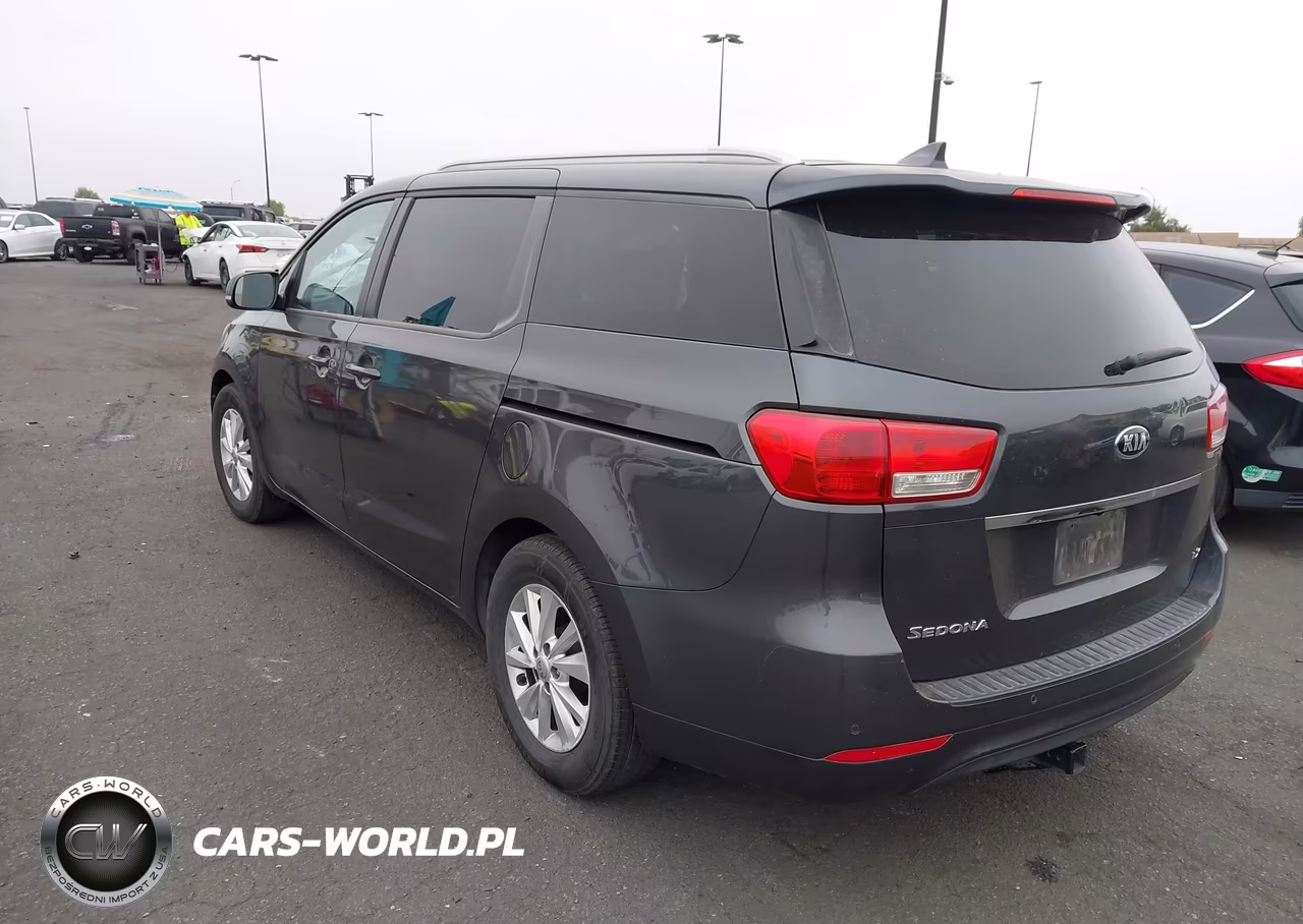 2016 Kia Sedona Lx VIN:KNDMB5C12G6085024 - 3