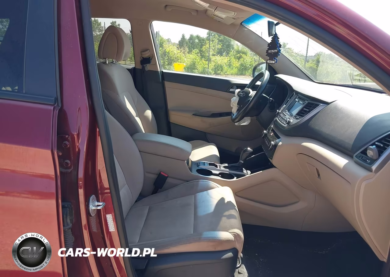 2016 Hyundai Tucson Sport VIN:KM8J3CA2XGU205627 - 5