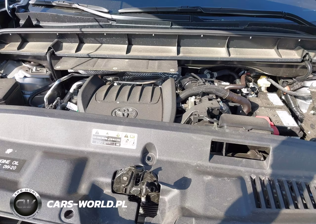 2025 Toyota Highlander Xle VIN:5TDKDRBH4SS581443 - 10