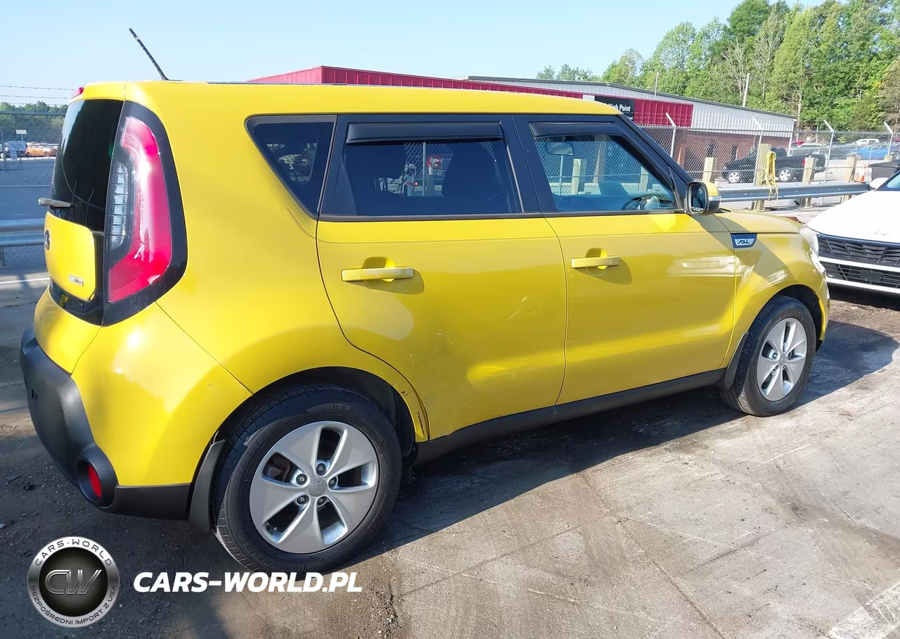 2014 Kia Soul + VIN:KNDJP3A53E7046884 - 4