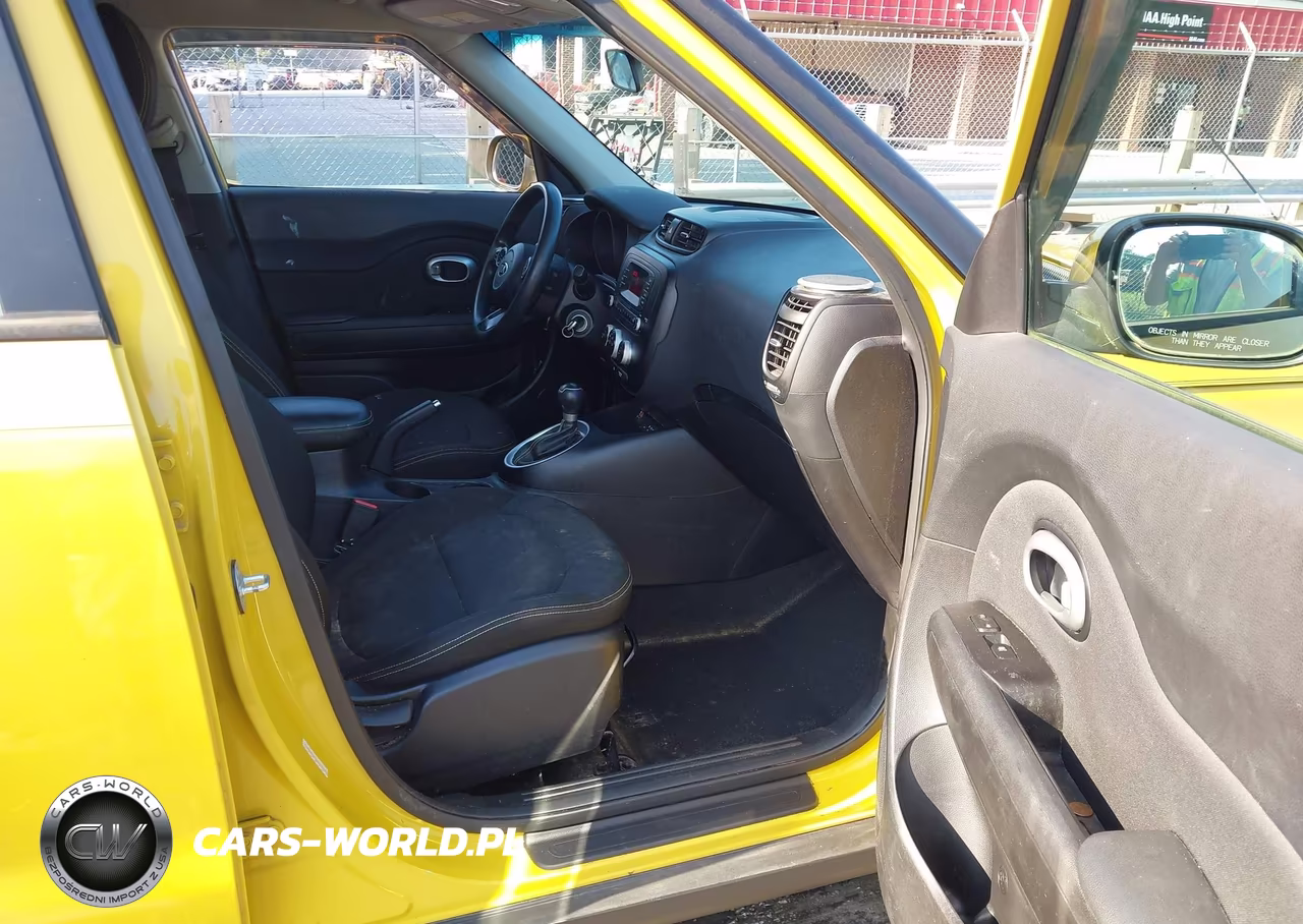 2014 Kia Soul + VIN:KNDJP3A53E7046884 - 5