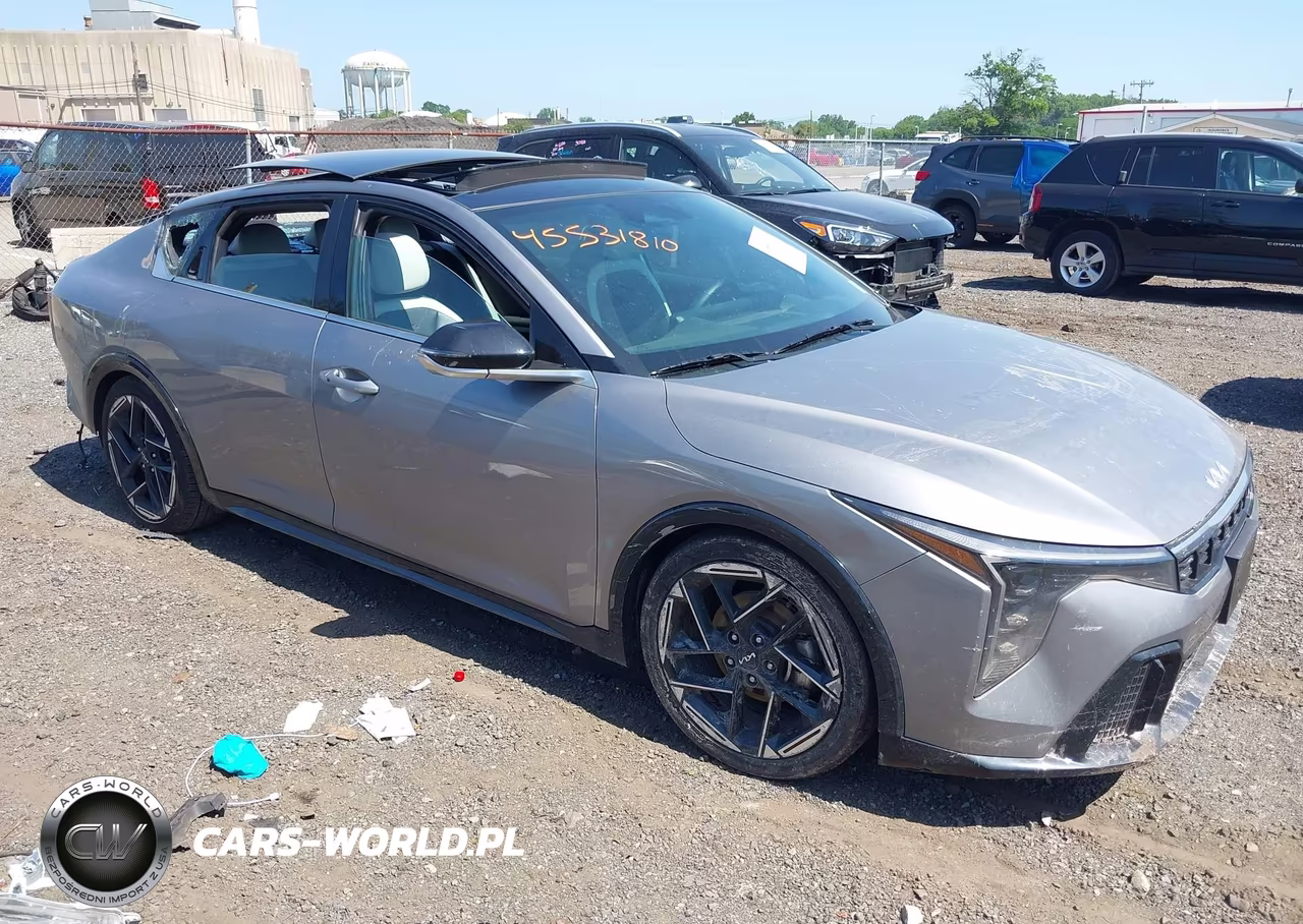 2025 Kia K4 Gt-Line