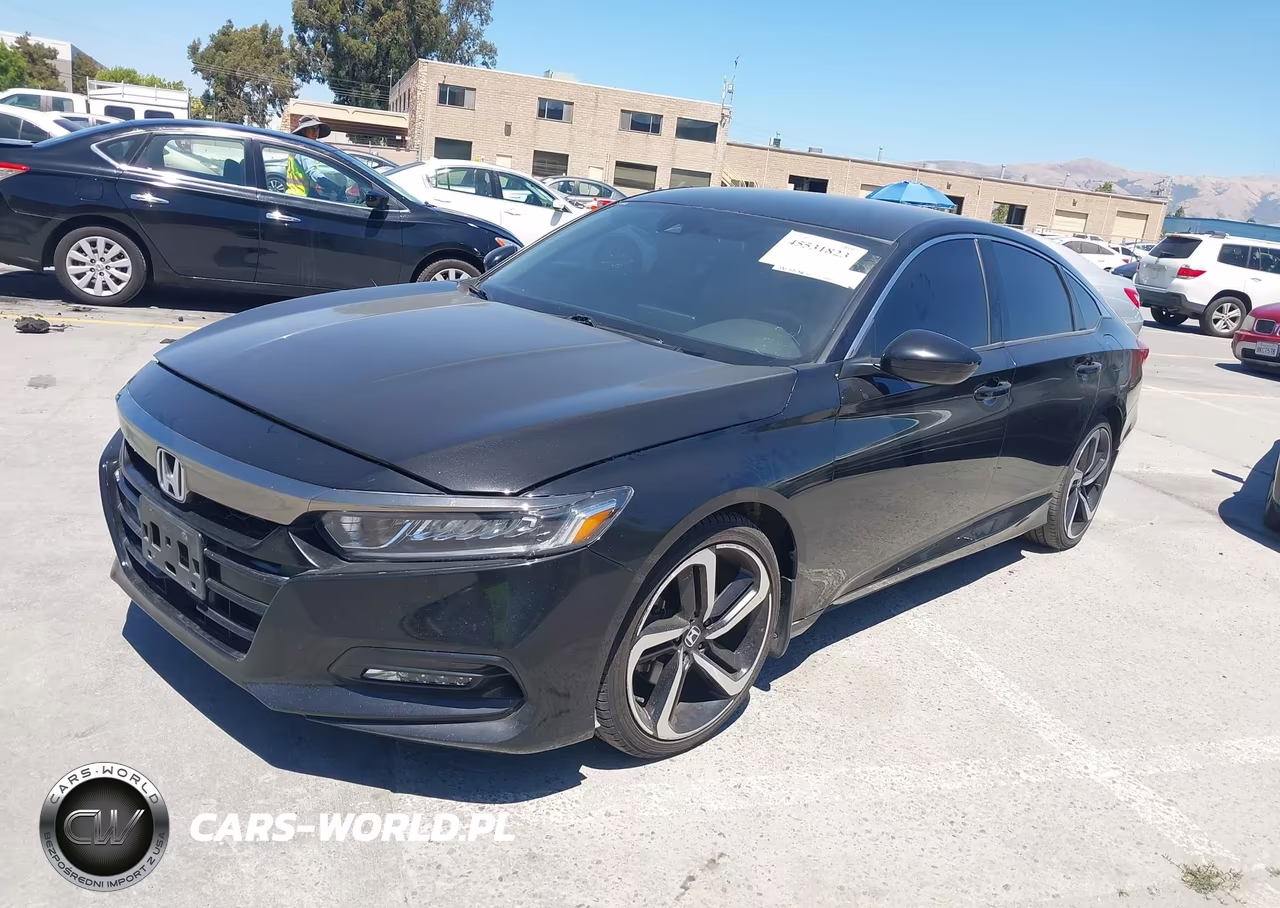 2018 Honda Accord Sport VIN:1HGCV1F30JA096098 - 2