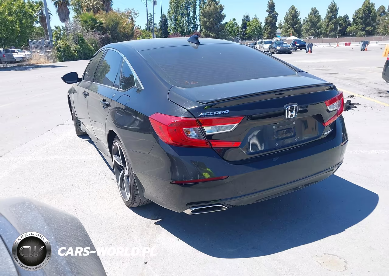 2018 Honda Accord Sport VIN:1HGCV1F30JA096098 - 3