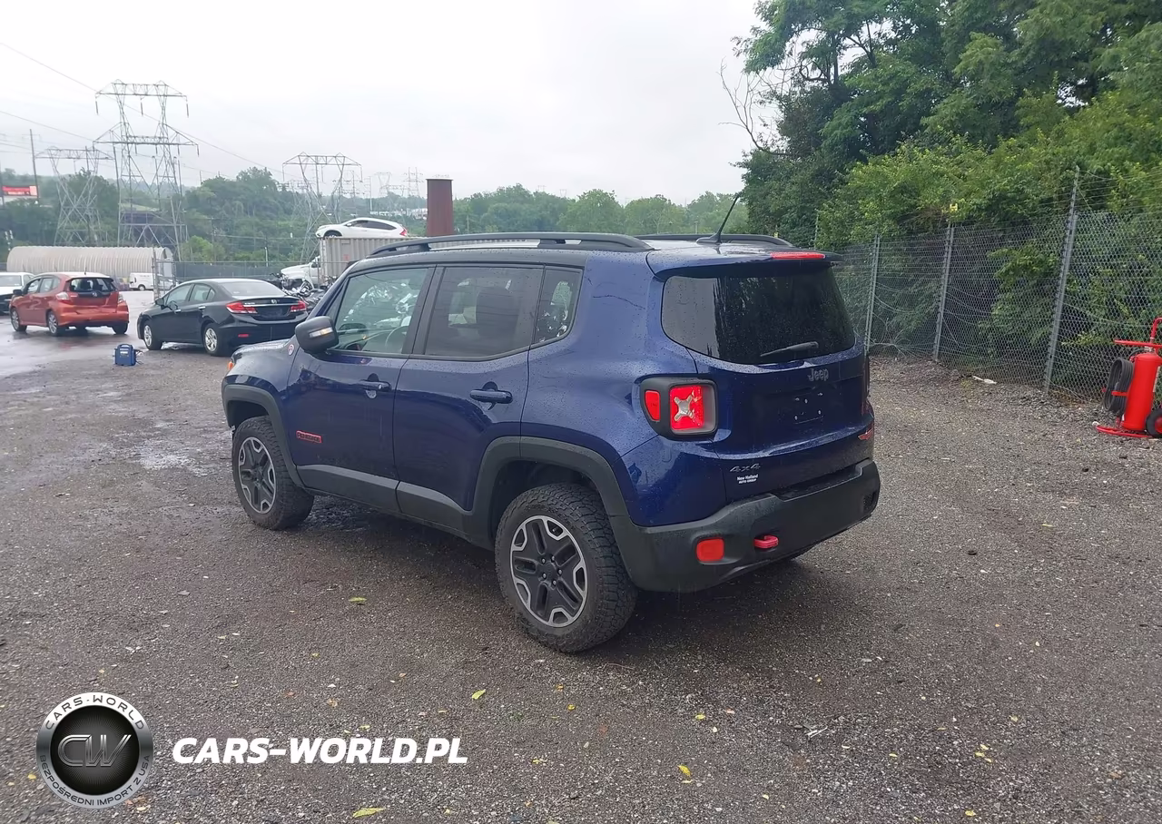 2016 Jeep Renegade Trailhawk VIN:ZACCJBCT7GPE06521 - 3