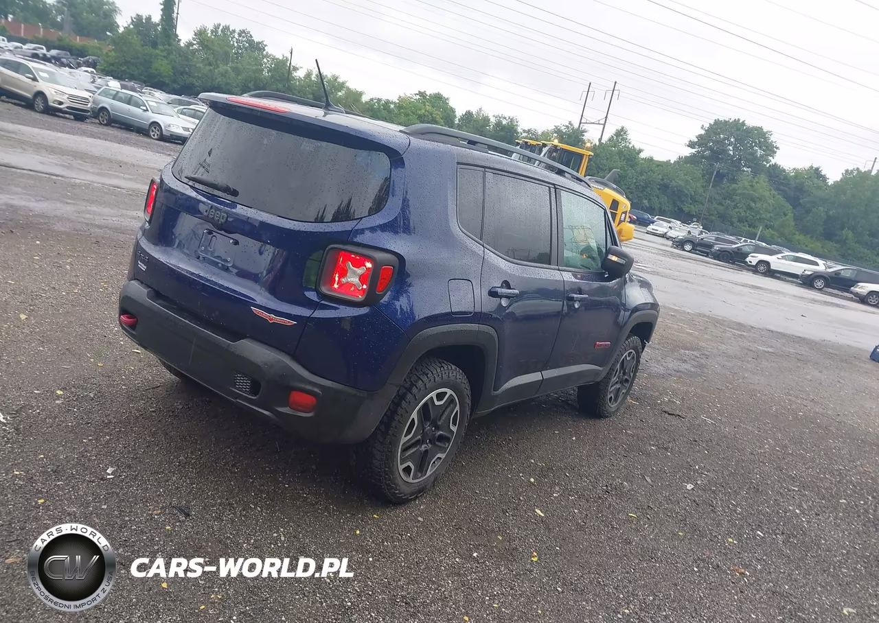 2016 Jeep Renegade Trailhawk VIN:ZACCJBCT7GPE06521 - 4