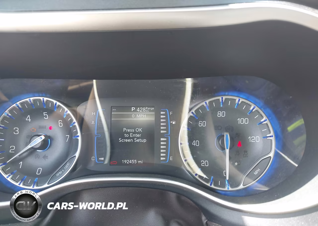 2020 Chrysler Pacifica Touring L VIN:2C4RC1BG8LR134750 - 7