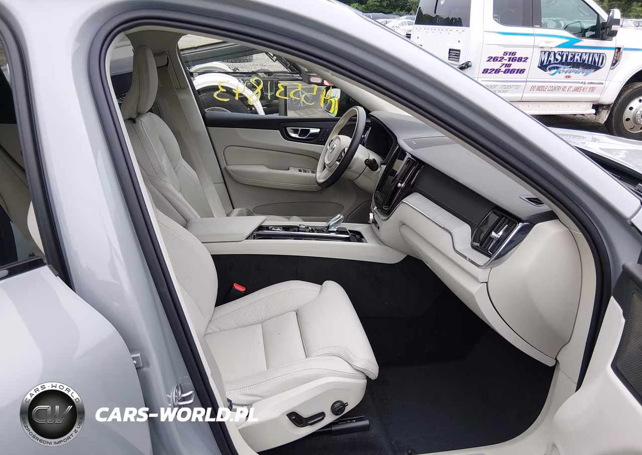 2025 Volvo Xc60 B5 Ultra VIN:YV4M12RM9S1113651 - 5