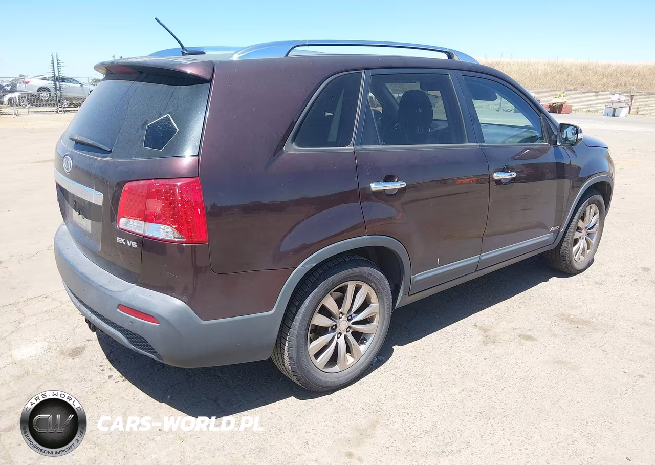 2011 Kia Sorento Ex V6 VIN:5XYKUDA28BG151878 - 4