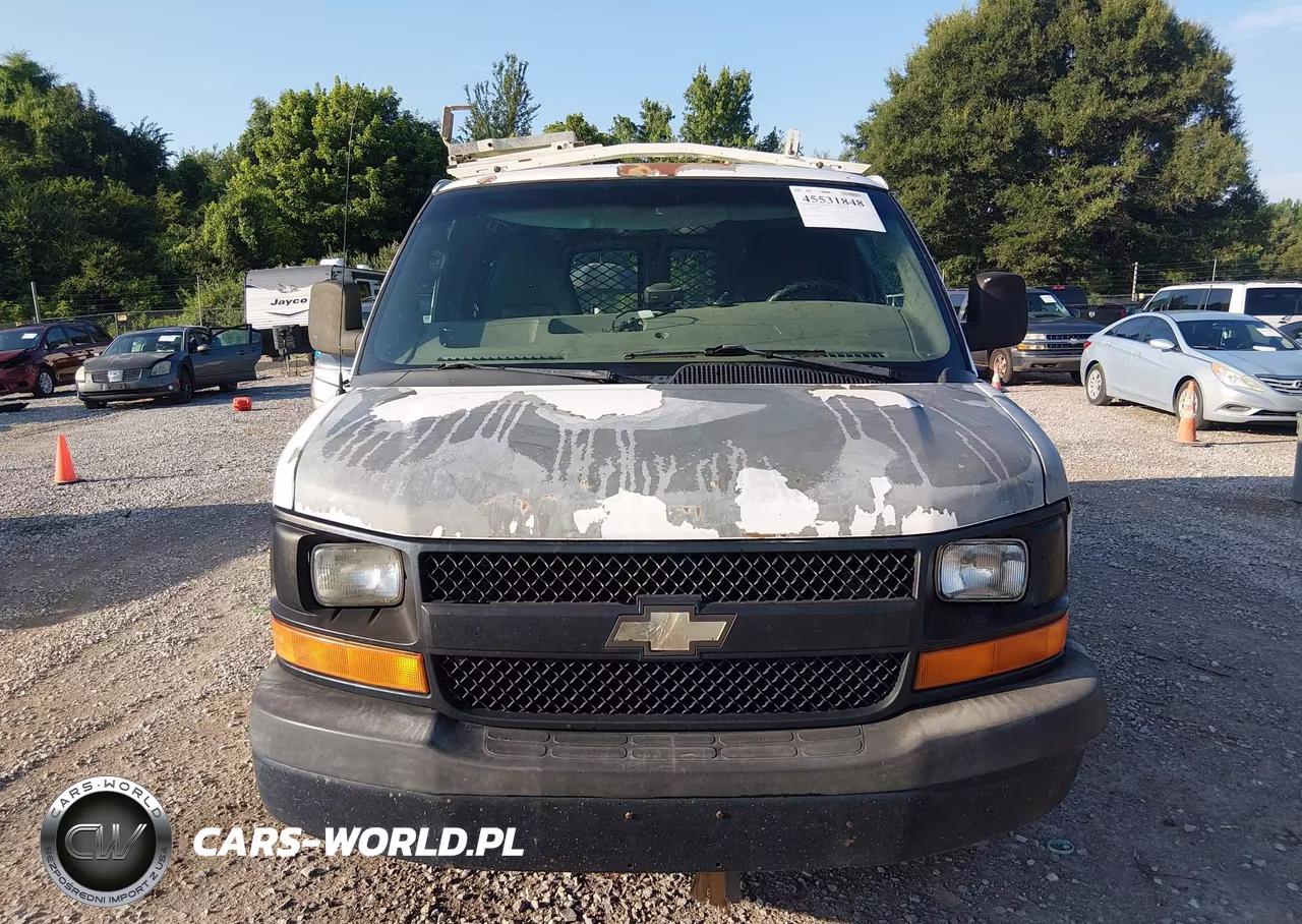 2010 Chevrolet Express 1500 Work Van VIN:1GCUGADX9A1171643 - 12
